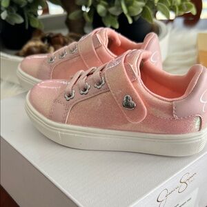 Jessica Simpson 💗Light Pink Toddler Sneaker, Size 8, Cute!  New!